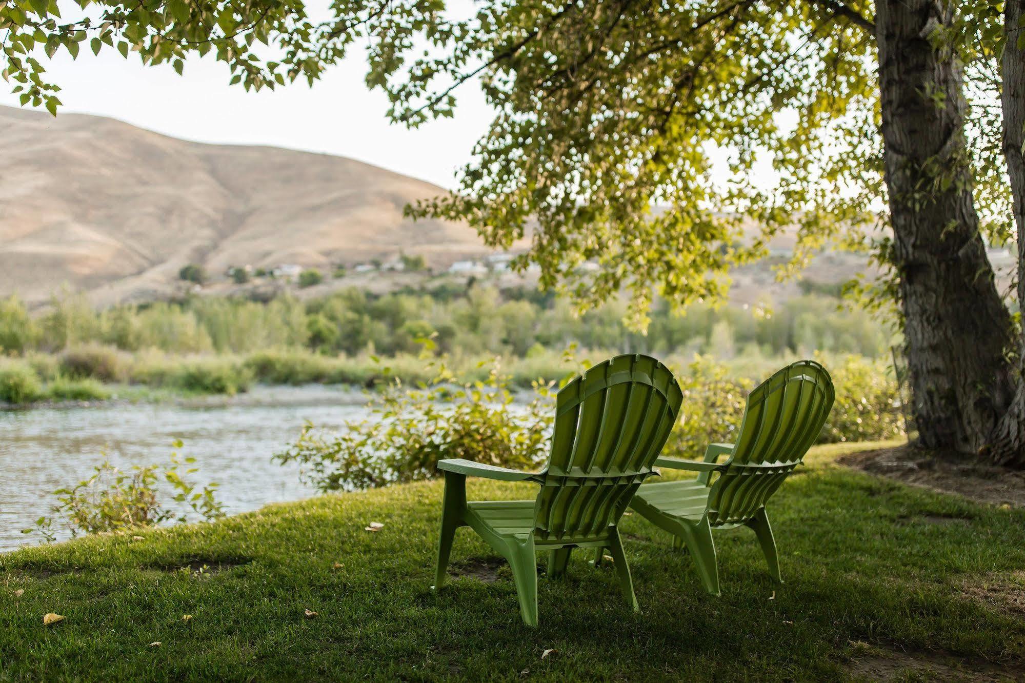 Warm Springs Inn & Winery Sunnyslope Exterior photo